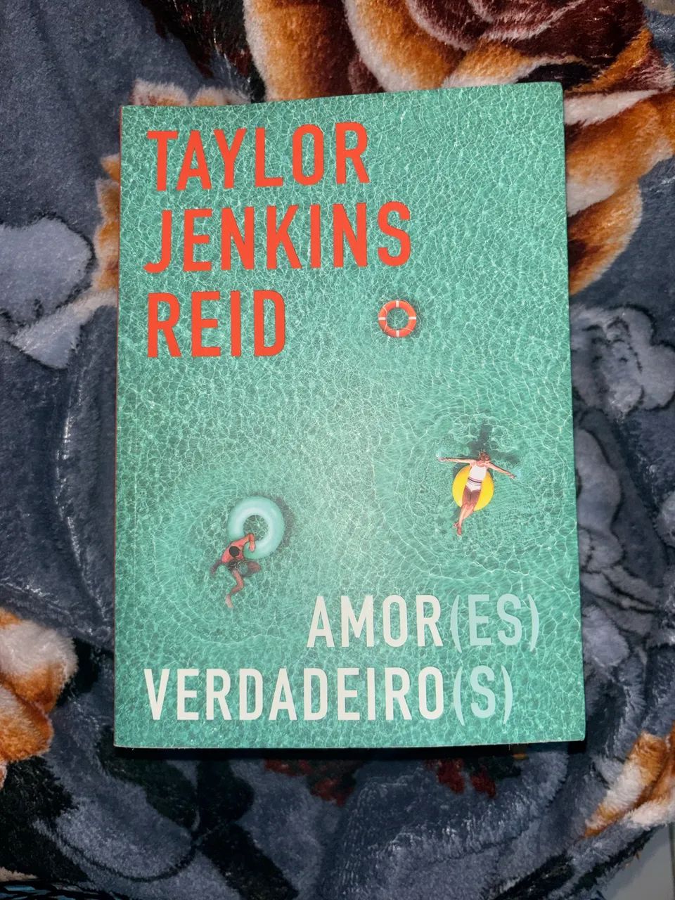 Amor(es) Verdadeiro(s) - Taylor Jenkins Reid