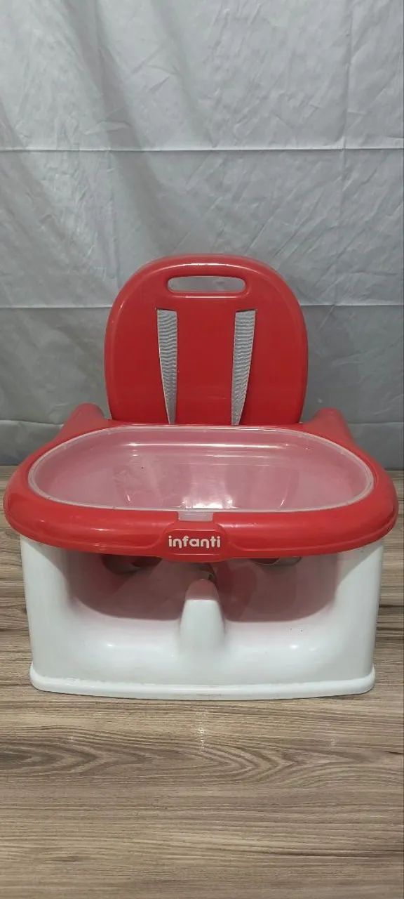 Cadeirinha de alimentação infantil 