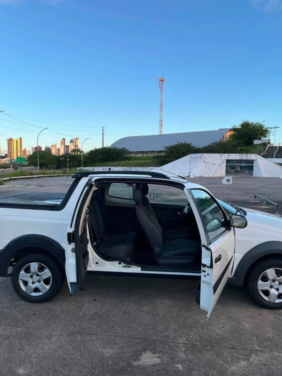 Fiat Strada Working 1.4 MPI Fire Flex 8V CD 2014 - Foto 4