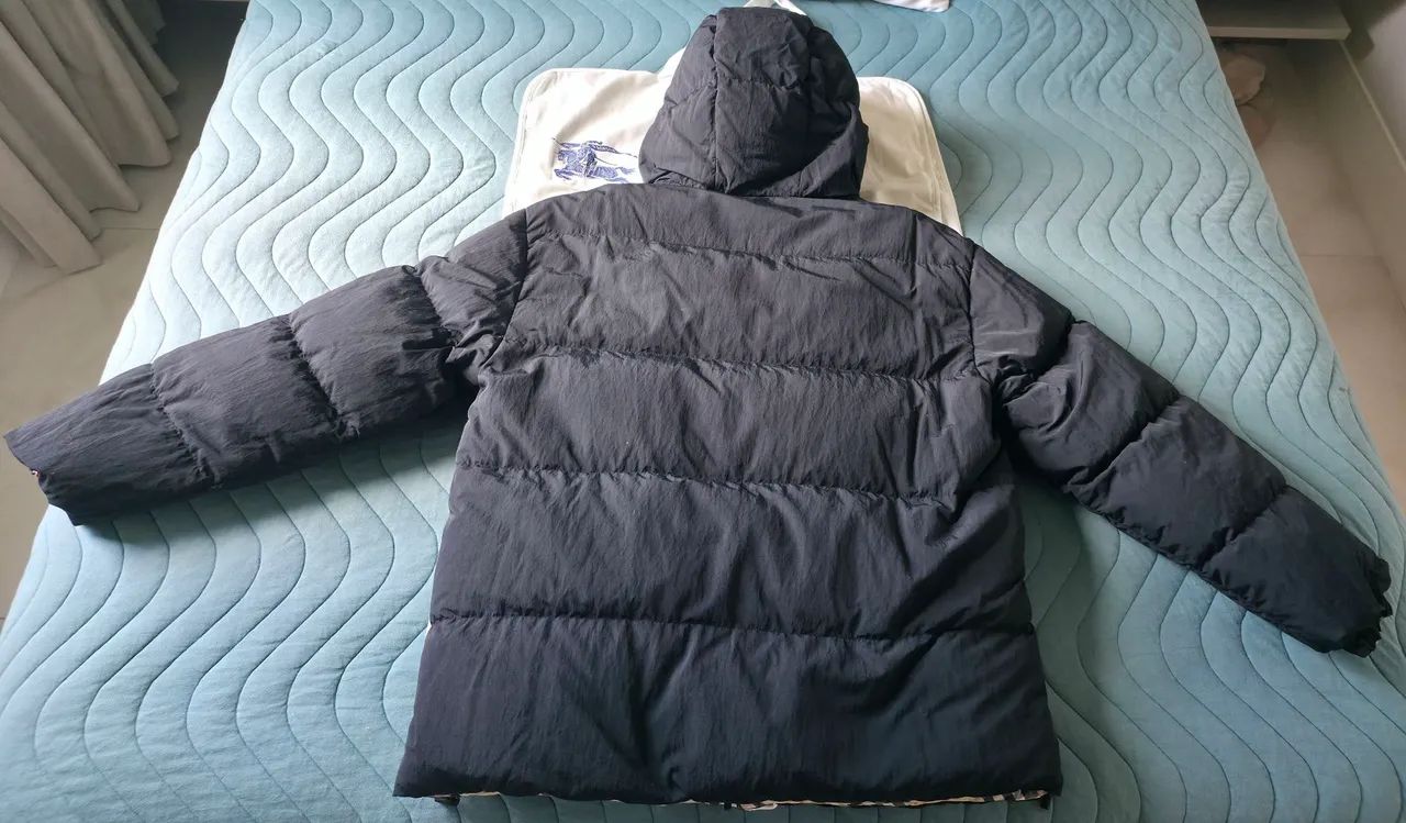Casaco Puffer Burberry Original  - Foto 4