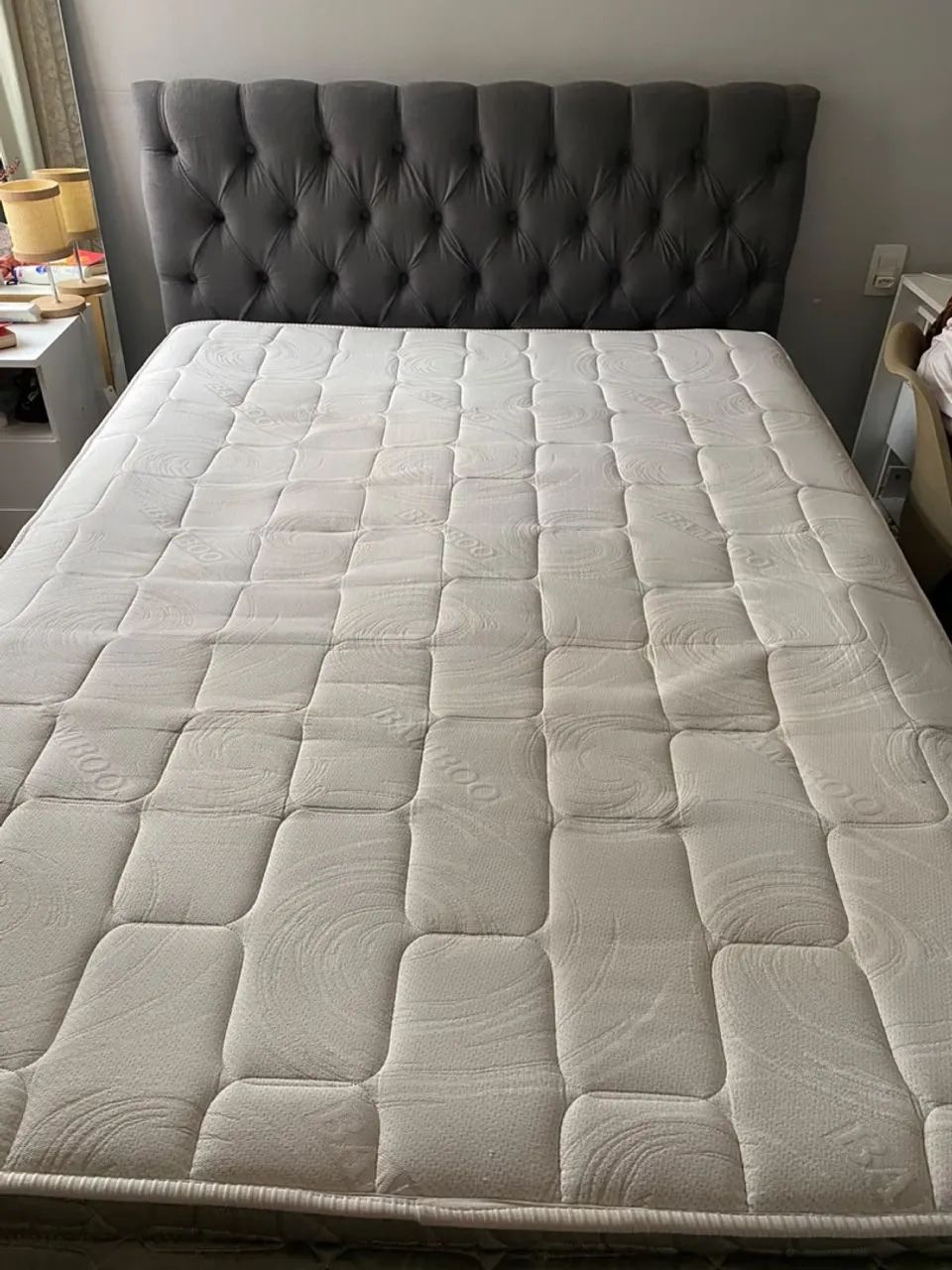 Vendo cama casal + cabeceira estofada  - Foto 3