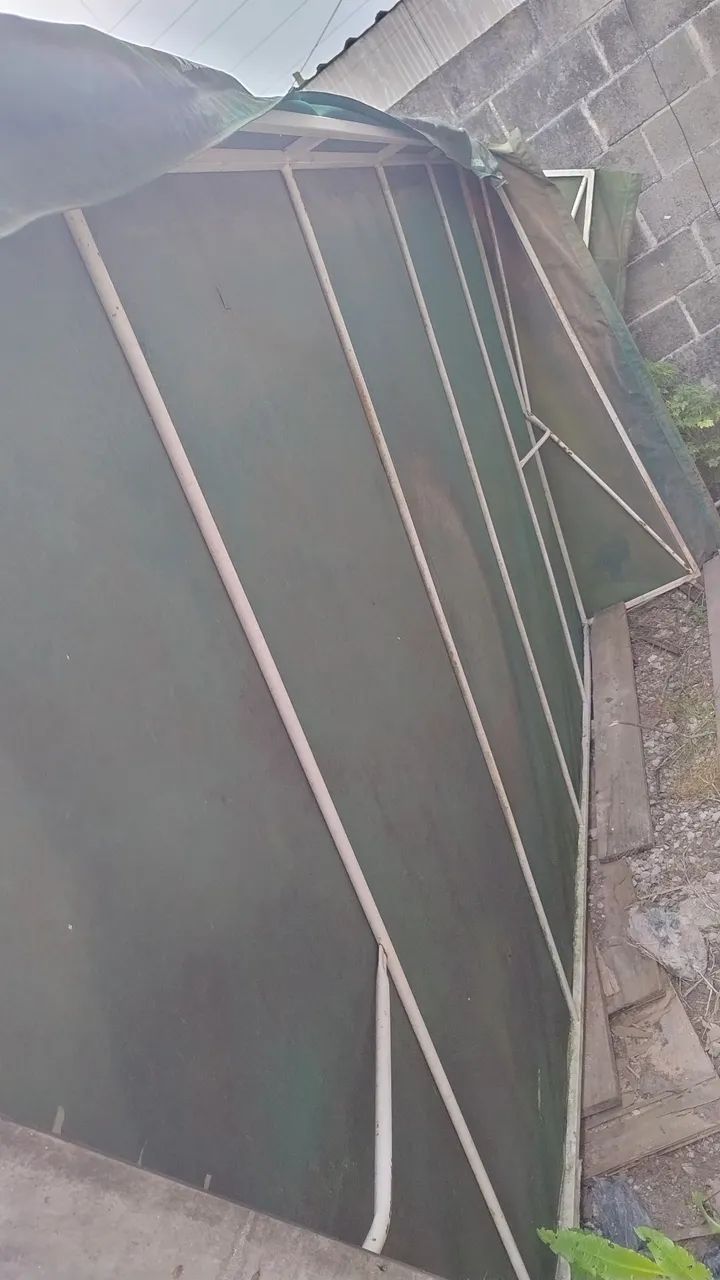 Armação para toldo