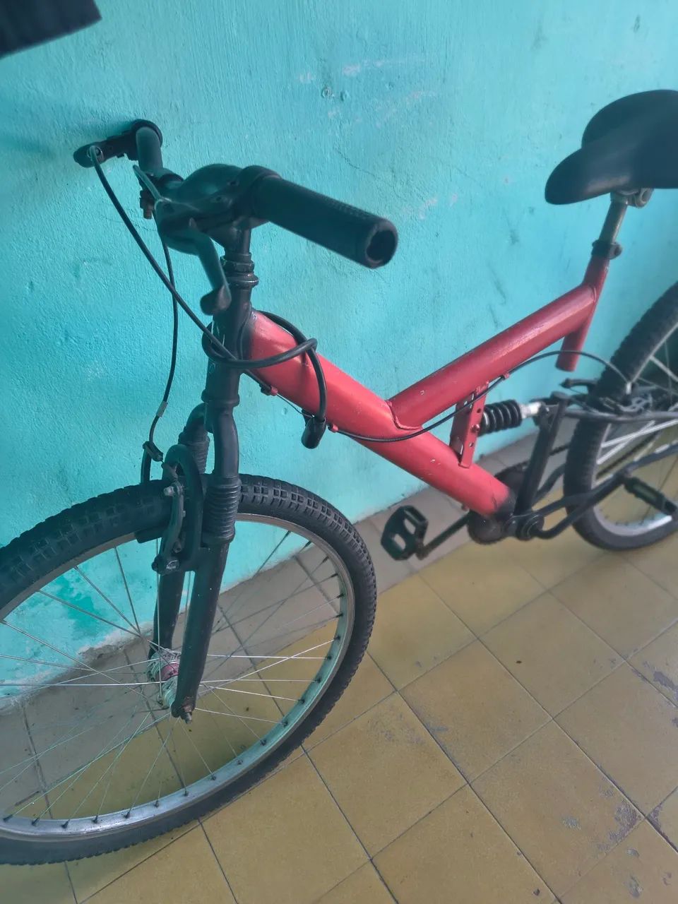 Bicicleta vermelha  - Foto 4