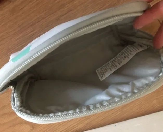 Necessaire Miniso We Bare Bears - Foto 2