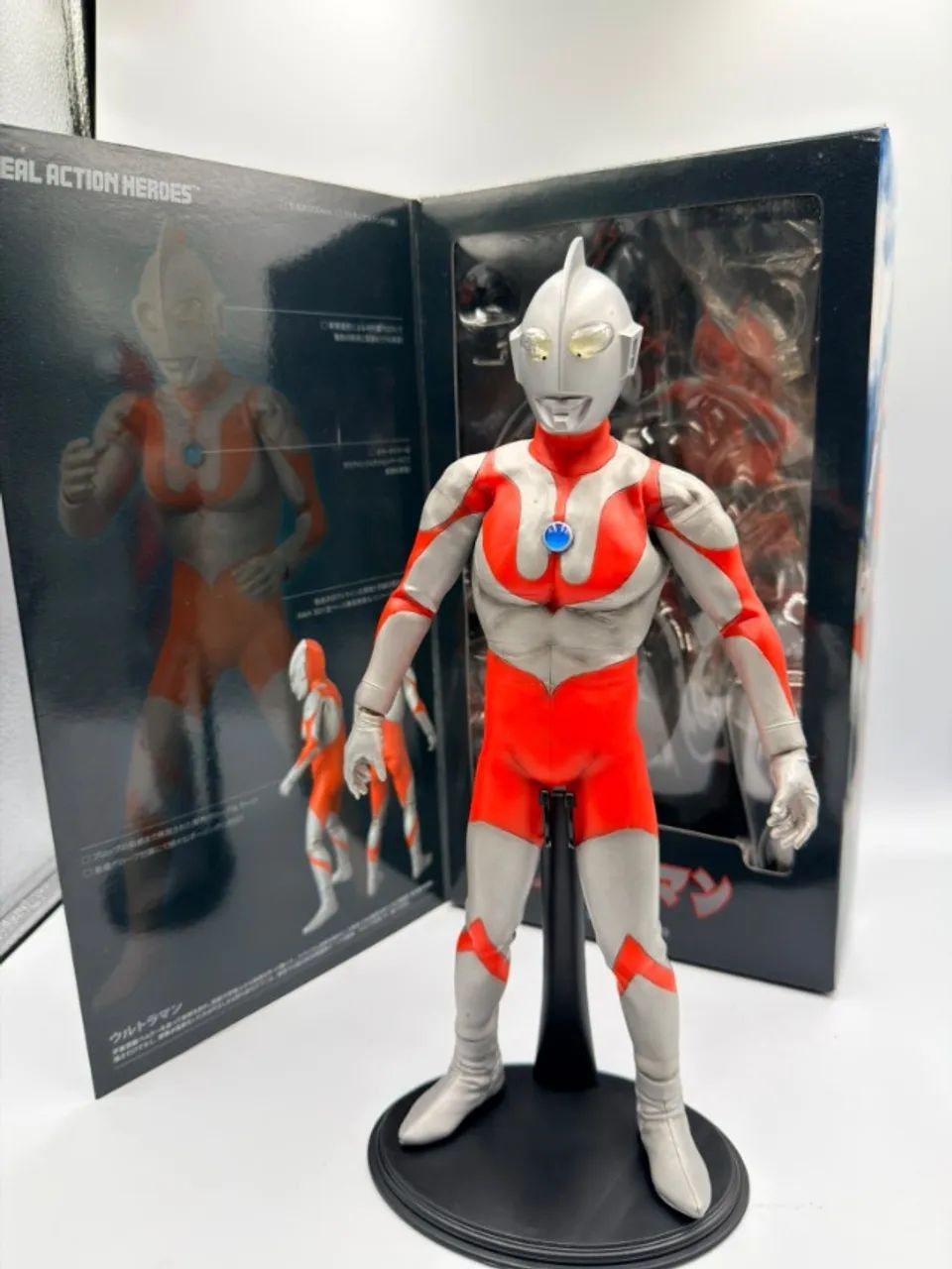Medicom (RAH) #388 Ultraman (C-Type) Renewal Version 
