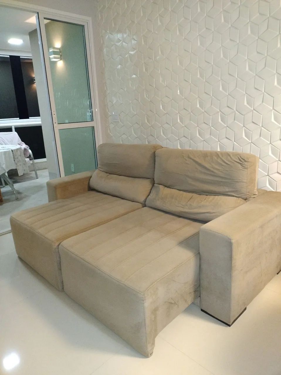 Sofá Retrátil de 2 lugares. - Foto 3