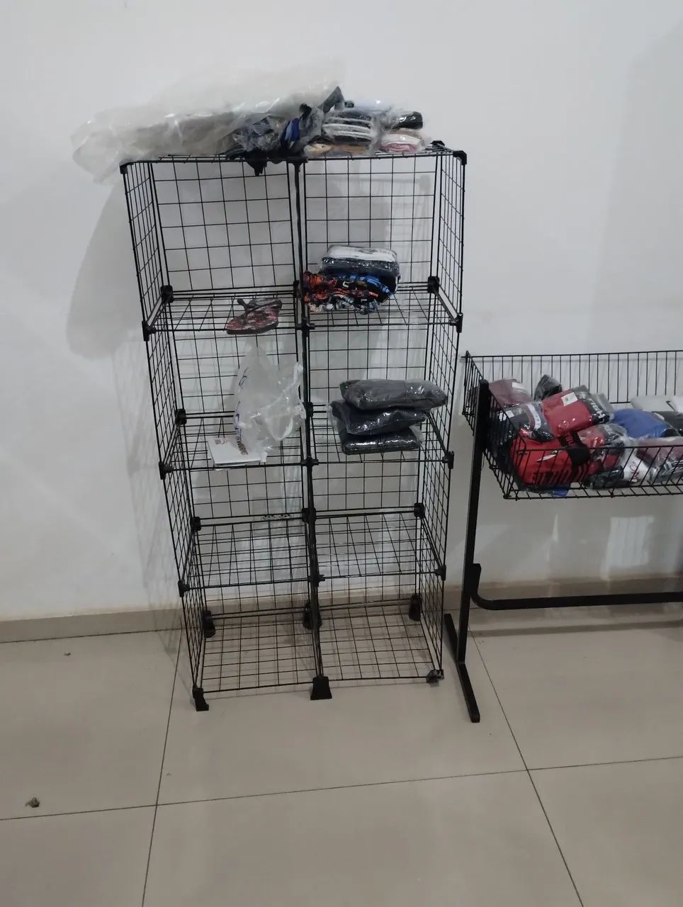 Kit de 7 araras para roupas  - Foto 4