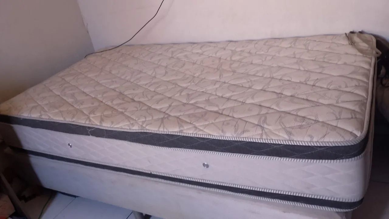 Cama box solteirão 