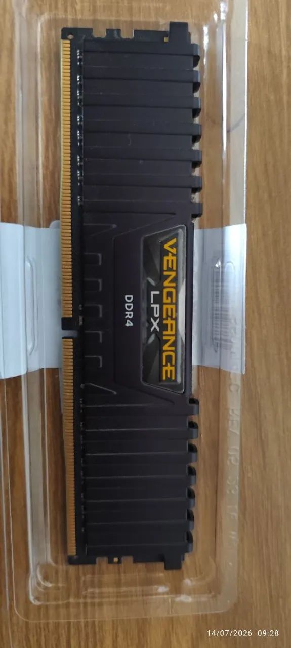 Vengeance LPX DDR4 32G(8GB×4枚) 2666MHz中古 VENDO 2 Memória RAM Corsair Vengeance LPX, 8GB - Memória RAM