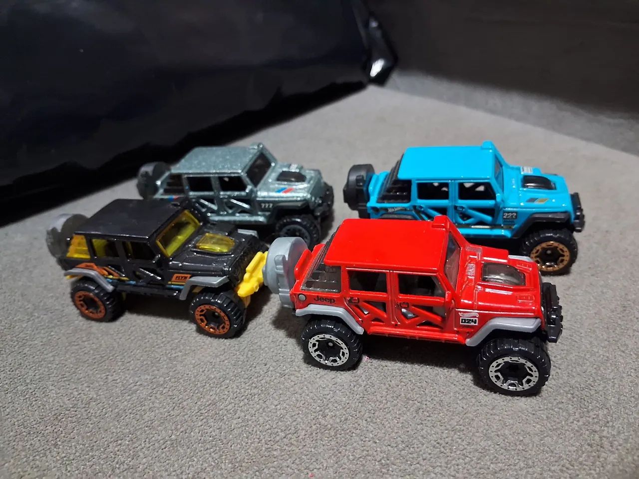 Hor Wheels Jeep Wrangler '17 - Lote