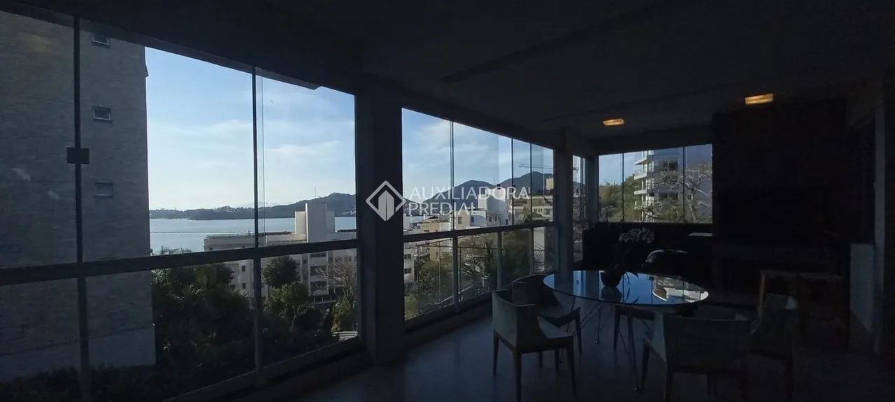 Ampla casa vista mar com 3 suítes - João Paulo - Florianópolis/SC - Foto 4