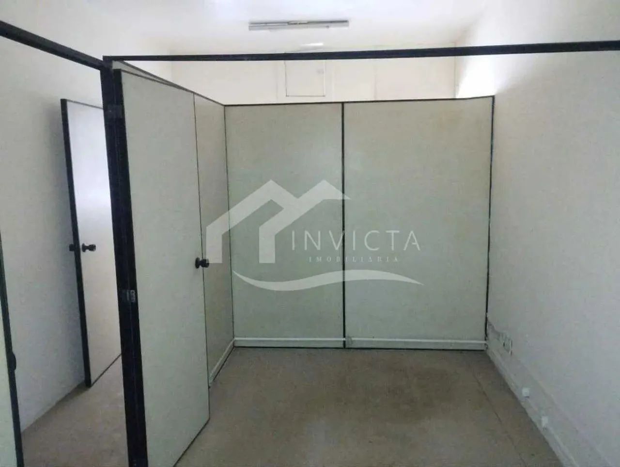 OPORTUNIDADE IMPERDÍVEL SALA COMERCIAL NO CENTRO - Foto 2