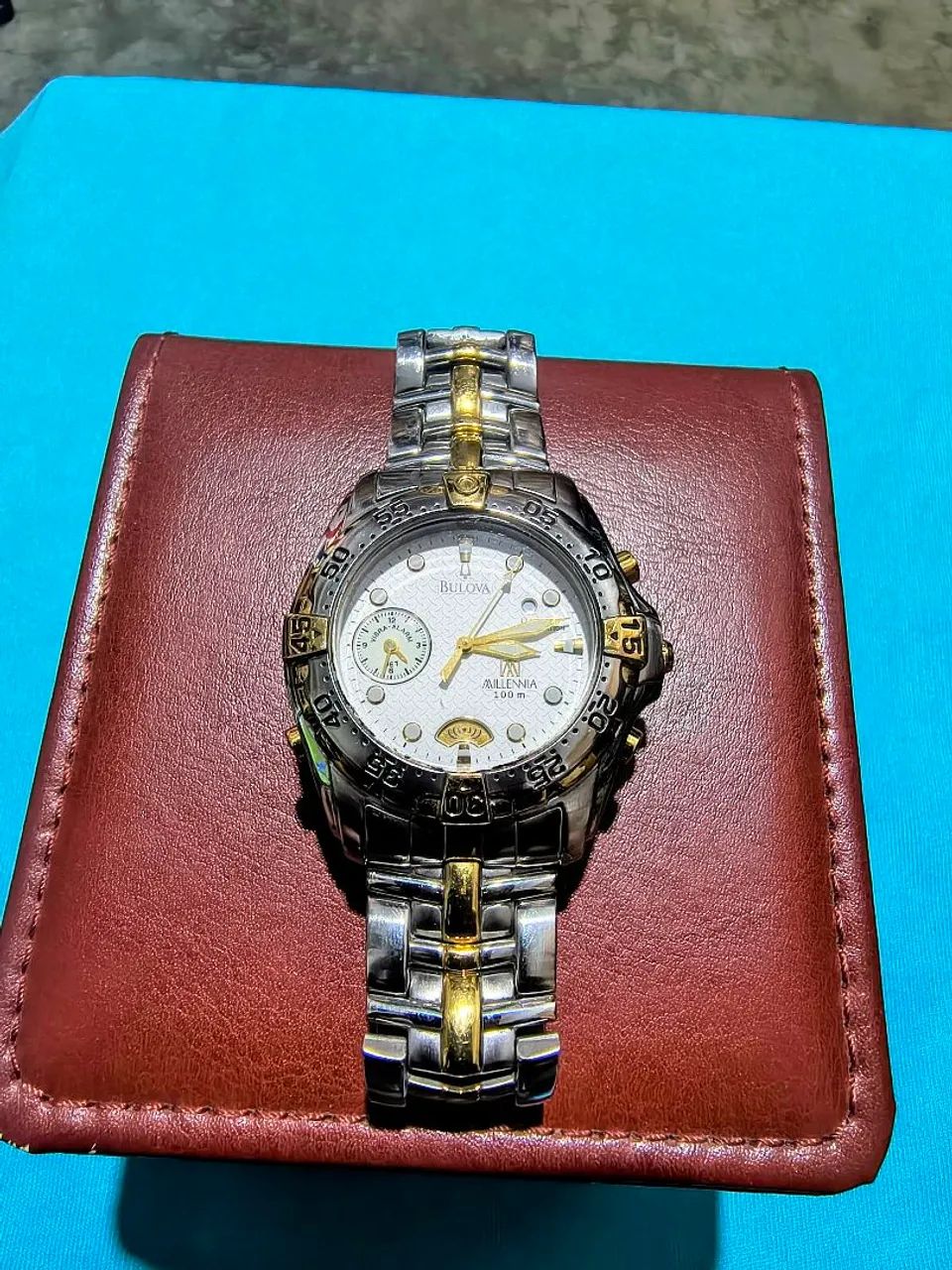 Relógio bulova millennia 98A48 2.000