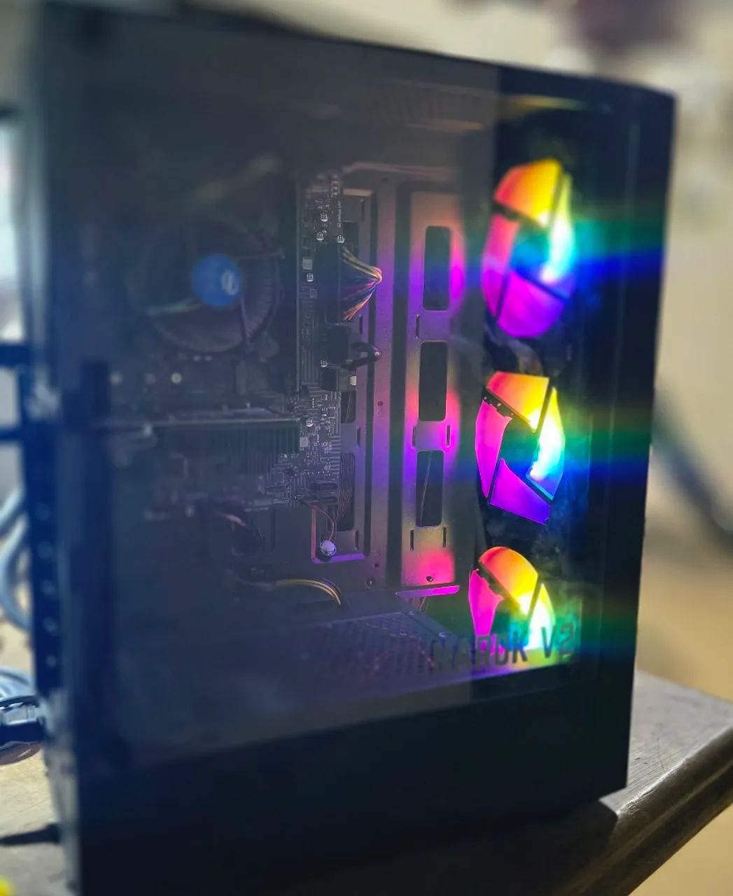 CPU com monitor de 20 polegadas comum, processador i5-10400F, ssd 480 gb sata, 8 gb de ram - Foto 3