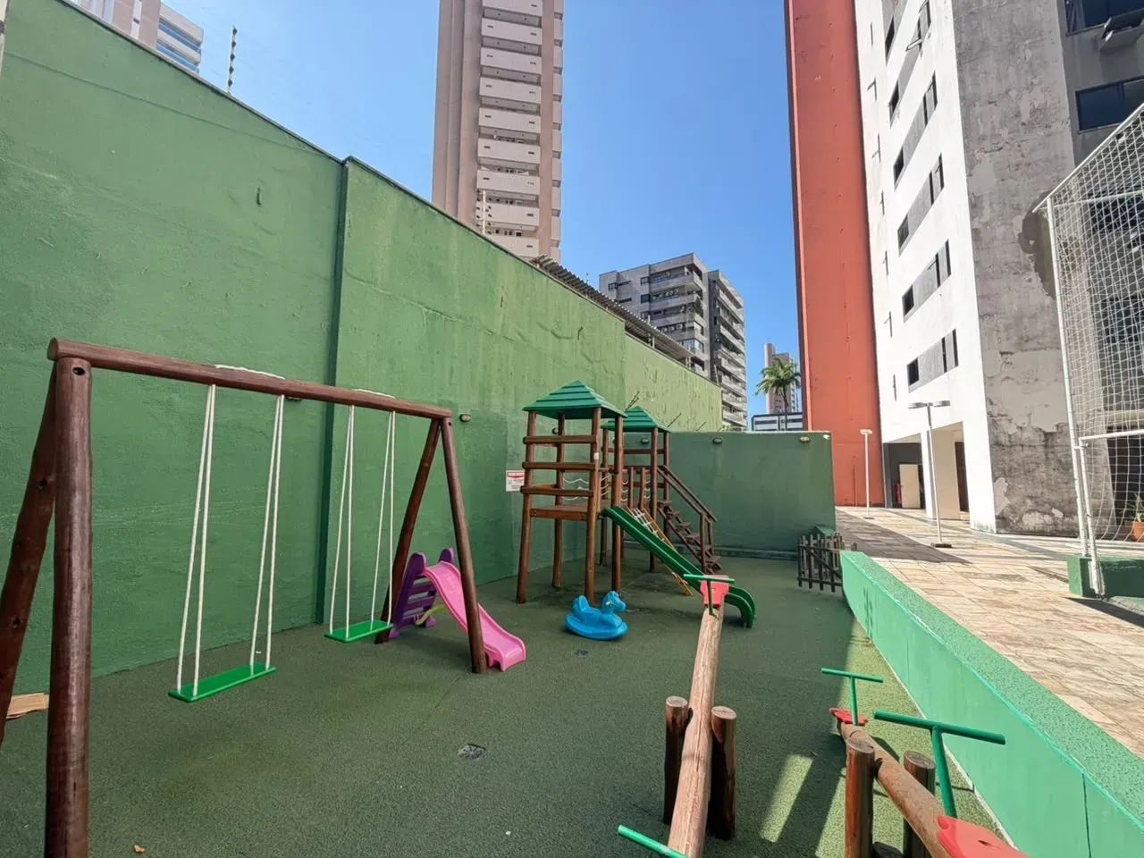 Apartamento de 164m² no Meireles com 3 suítes e 2 vagas. - Foto 5