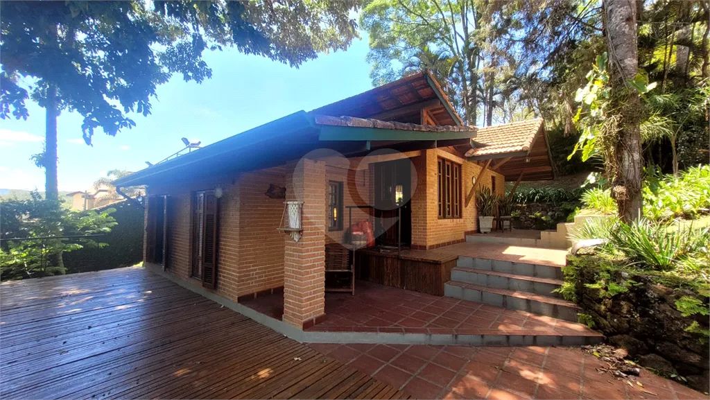 Condomínio com 1 quartos à venda em Caraguatá - SP