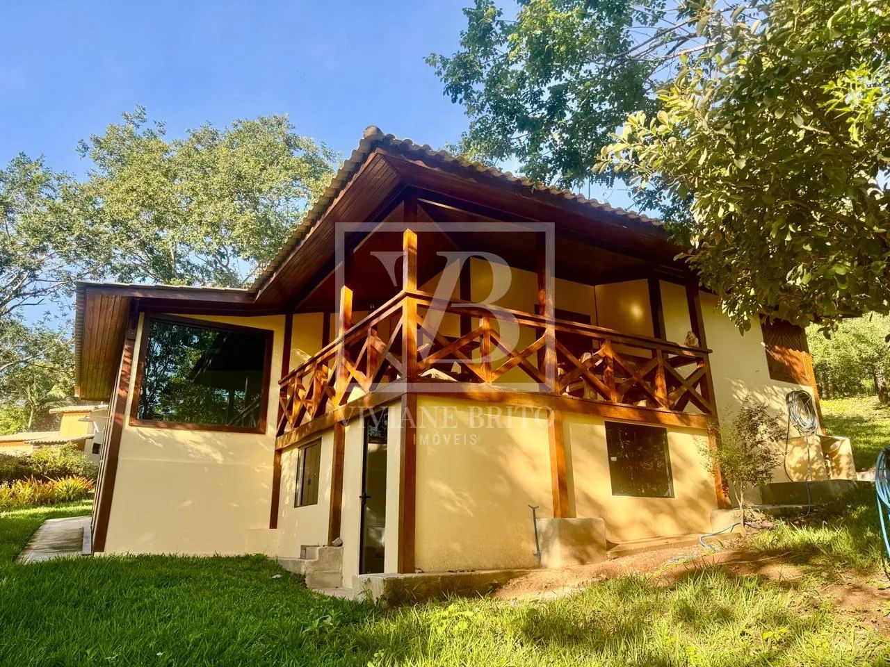 Linda casa com 3 suítes, espaço, conforto e tranquilidade! - Foto 3
