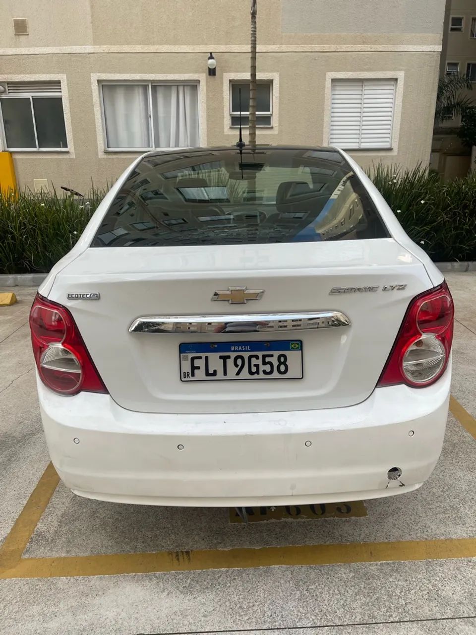 Chevrolet Sonic SONIC Sed. LTZ 1.6 16V FlexPower 4p Aut. 2014