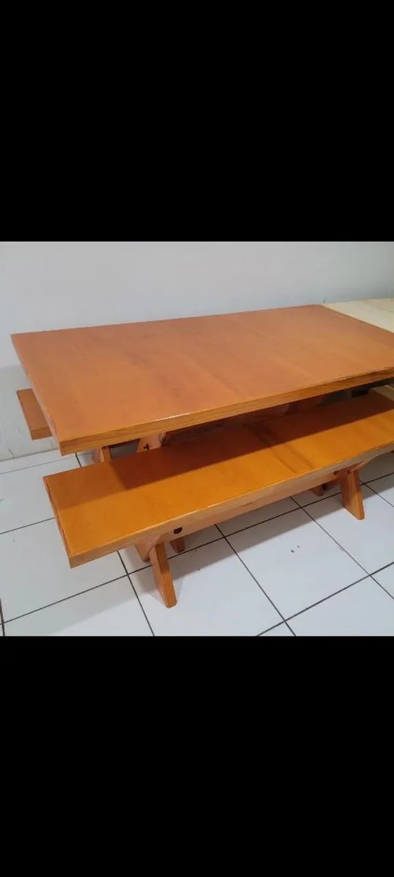 MESA COM BANCOS  - Foto 4