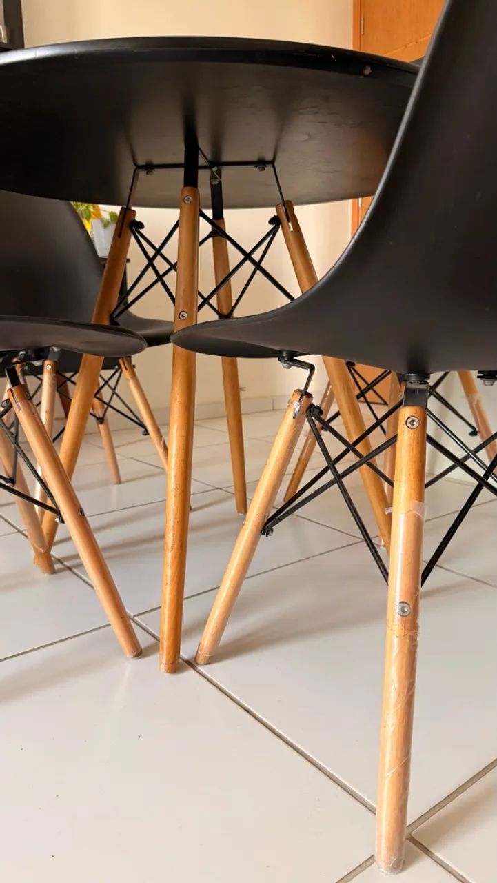MESA DE JANTAR EIFFEL + 4 CADEIRAS  - Foto 3