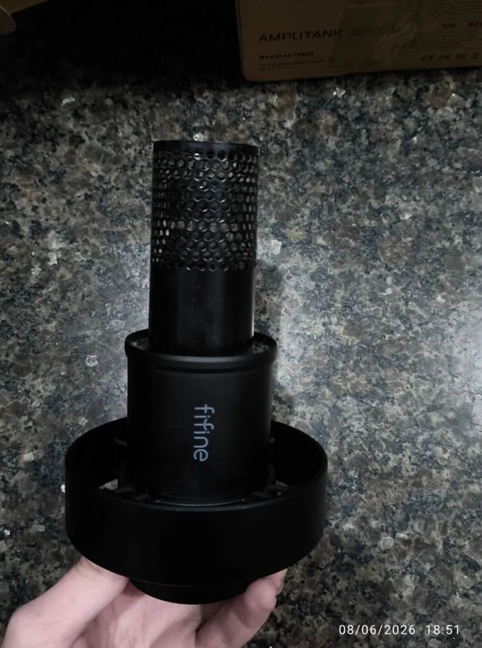 Microfone k688 usado