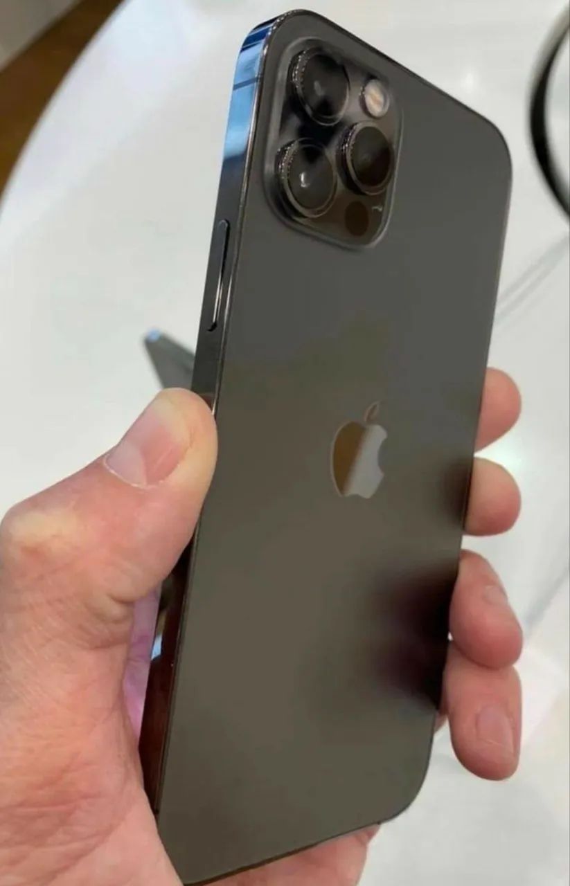 iPhone 13 Pro 128Gb ( tela quebrada , funciona muito bem )