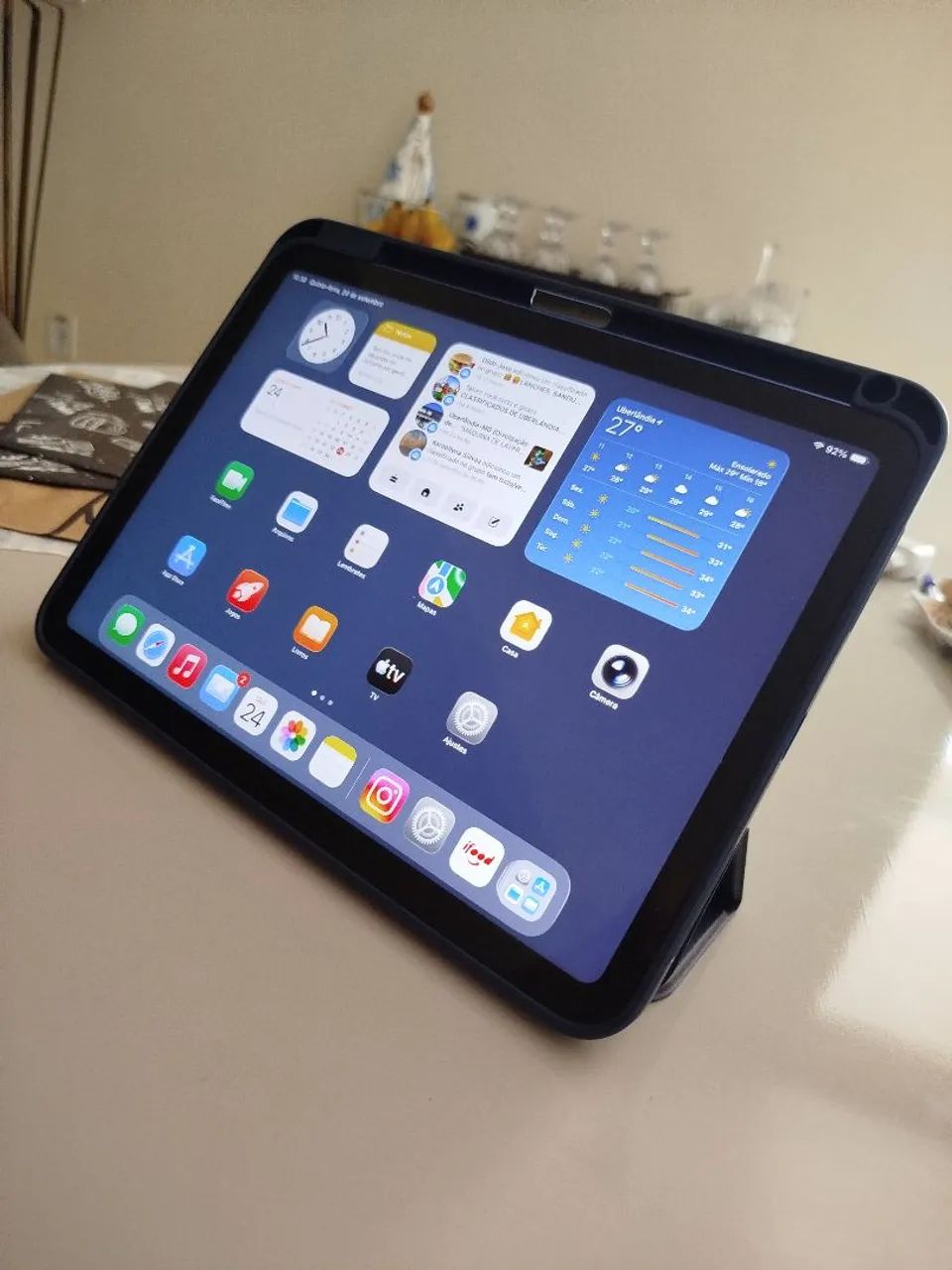 iPad 11 azul 128gb apenas 3 semanas de uso - Foto 2