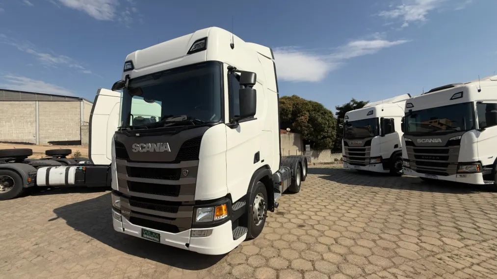 SCANIA R450 A6X2 BRANCO. - Foto 2