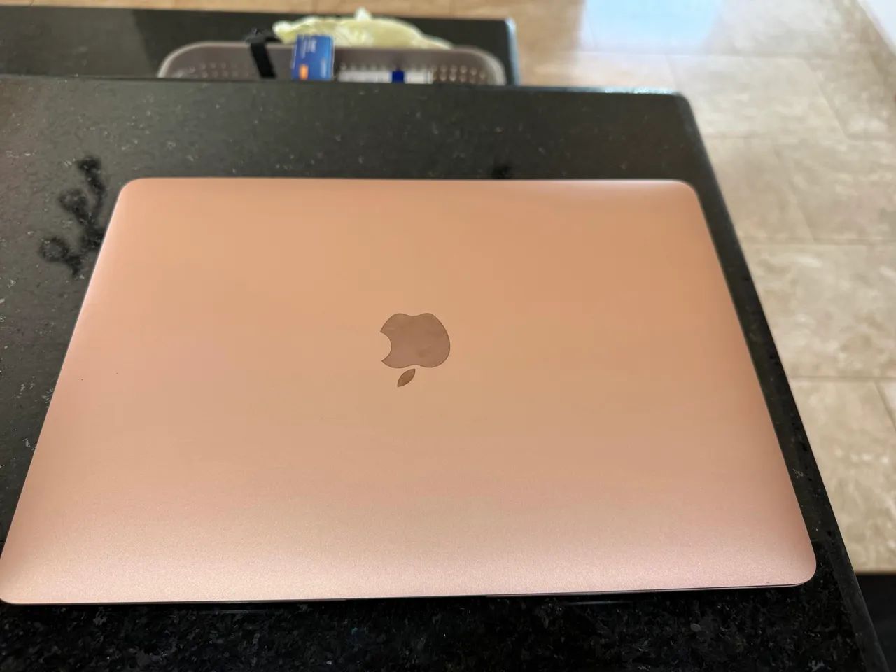Apple Mackbook 2019 Air Retina (A1932). - Foto 3