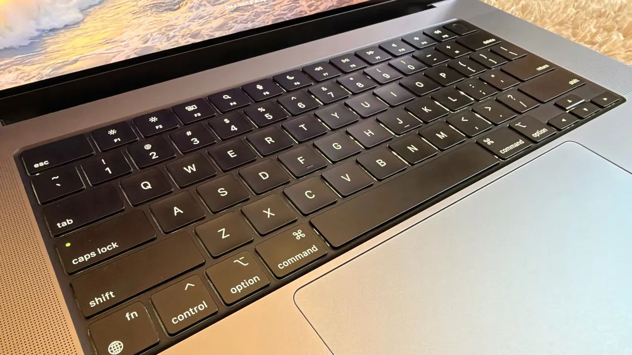 MacBook Pro M2 Pro 16? / 16GB / 512GB SSD - Foto 3