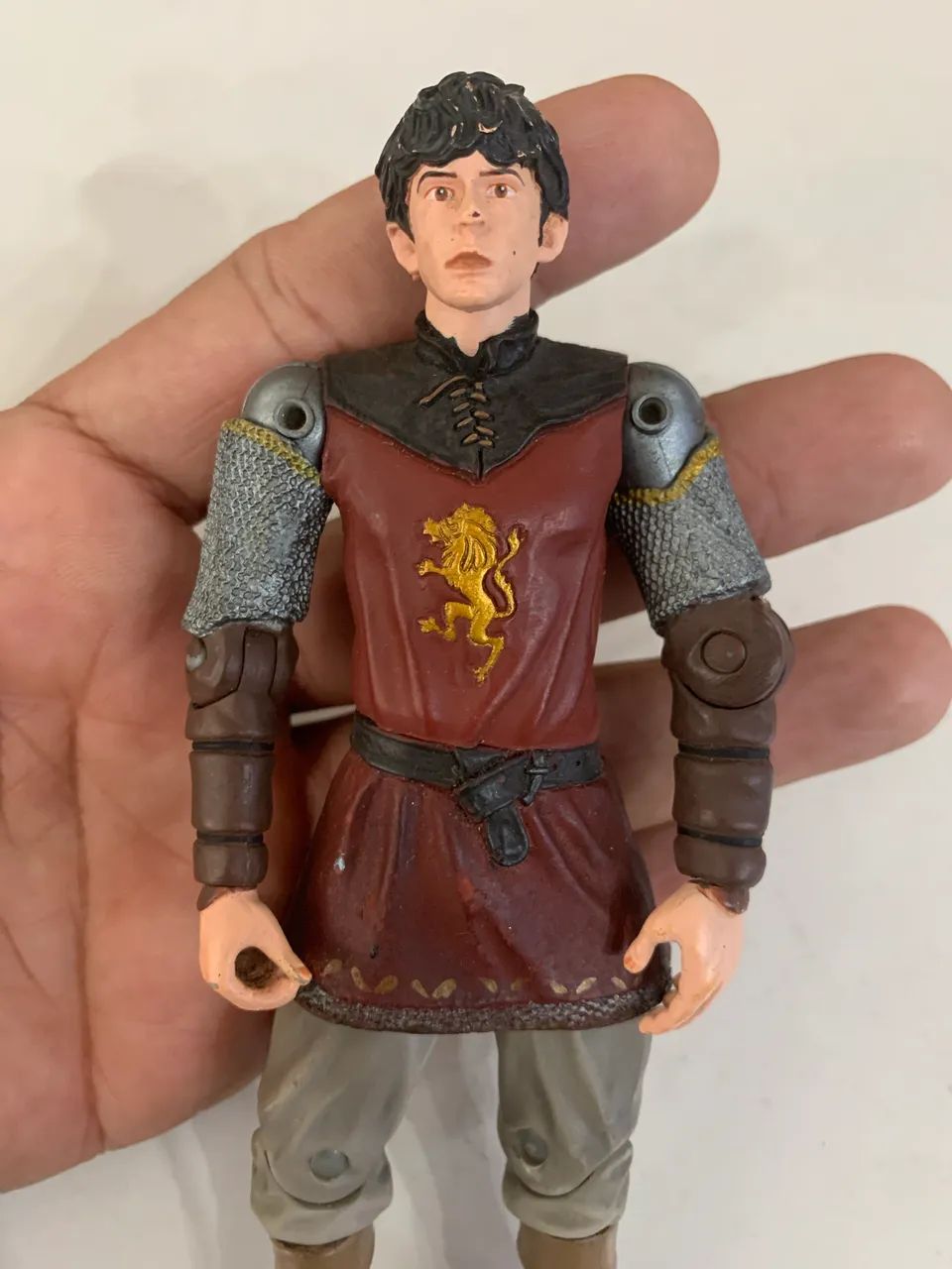 Boneco Edmund Pevencie ( Crônicas de Nárnia ) 18cm  - Foto 3