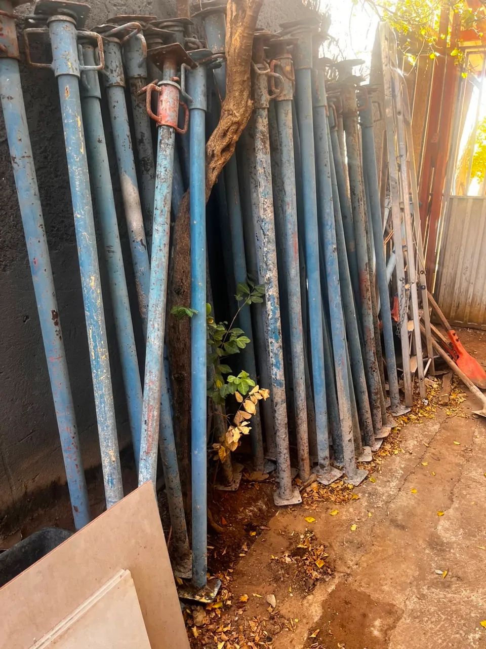 Escoras de 3m com forcado  - Foto 2