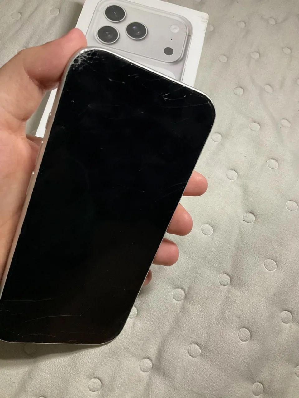 Iphone 17 pro - 256GB prata - Foto 4
