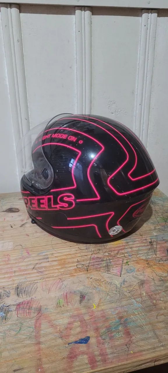 Capacete PEElS Néon 56 - Foto 2