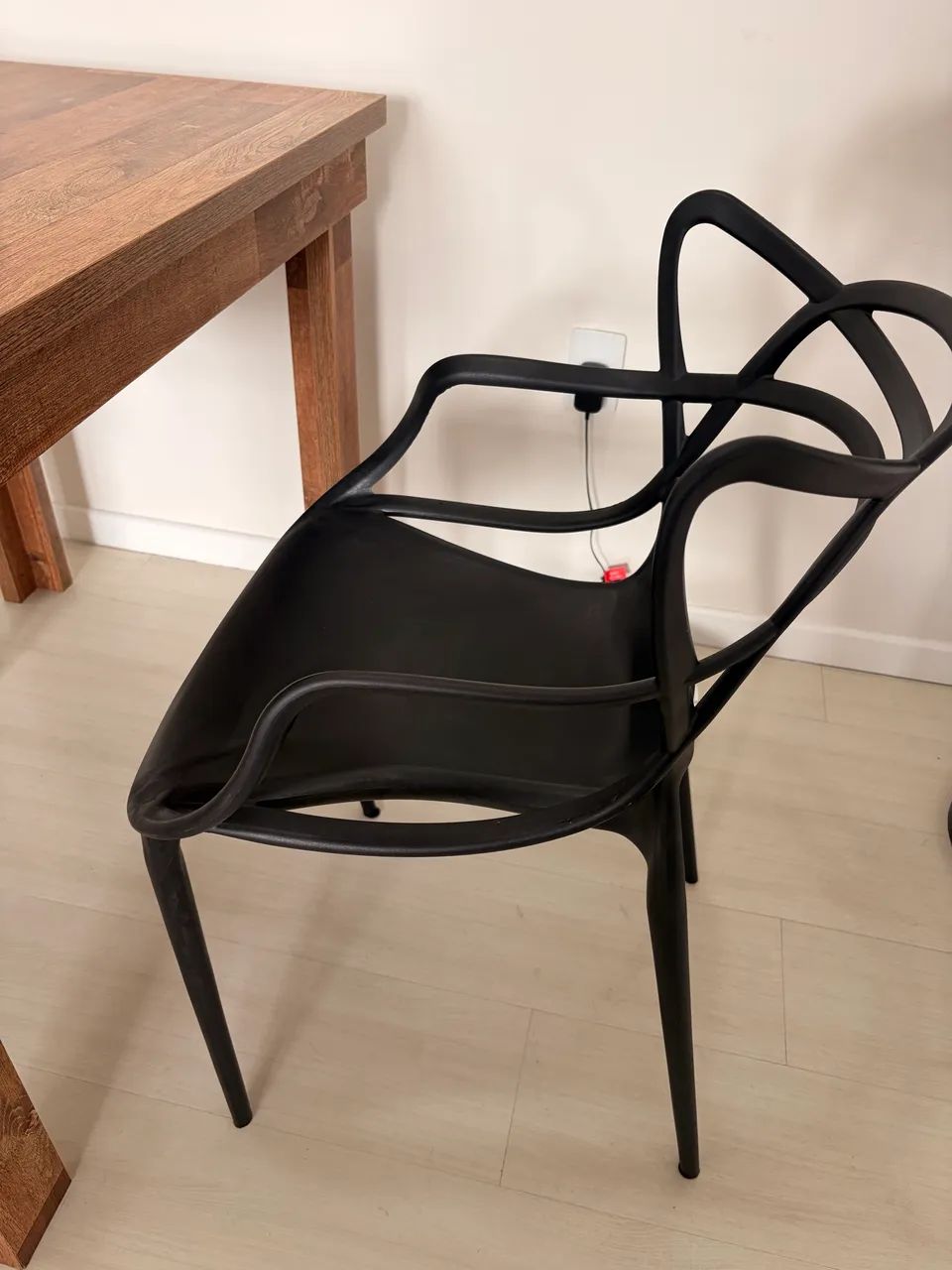 Vendo kit 4 cadeiras allegra preto  - Foto 3