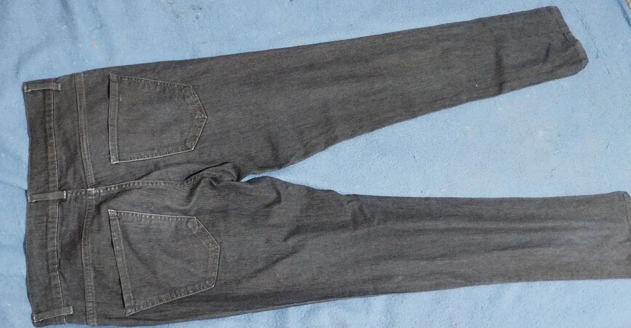 Vendo Calça Jeans azul - Foto 2