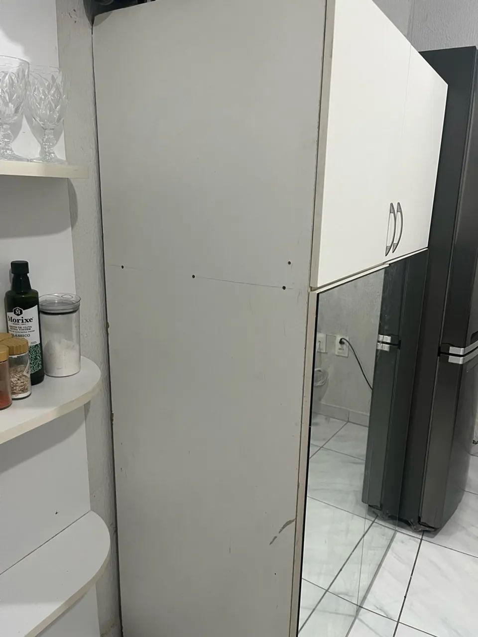 Guarda roupa e base pra guarda roupa 