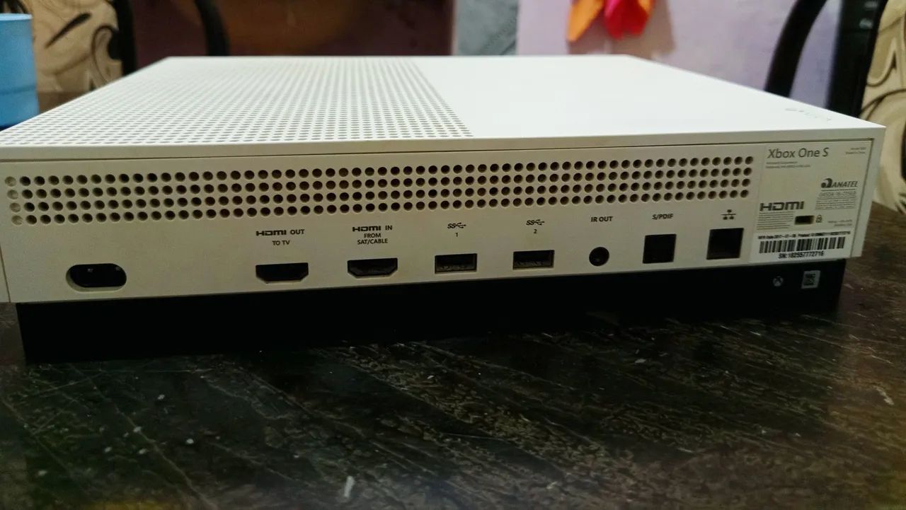 Xbox One S + 2 Controles  - Foto 5