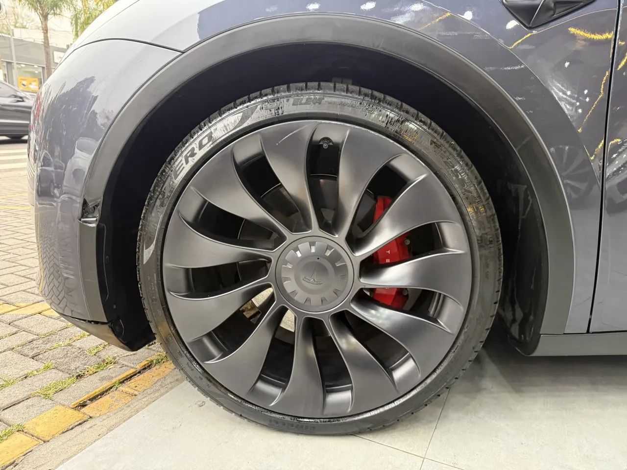 Tesla Model Y Performance, foto 9 de 20