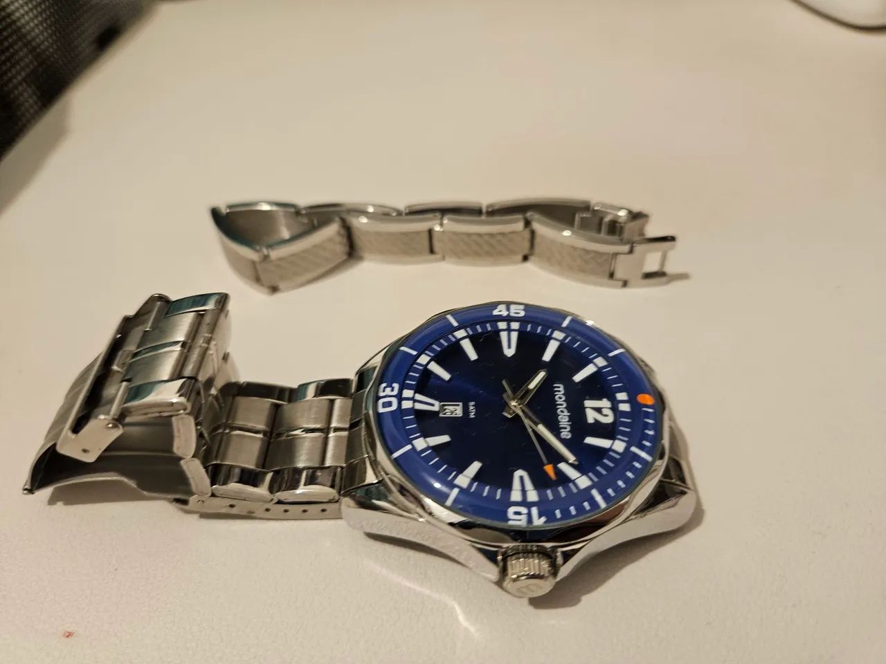 Silver Watch65093397356547121