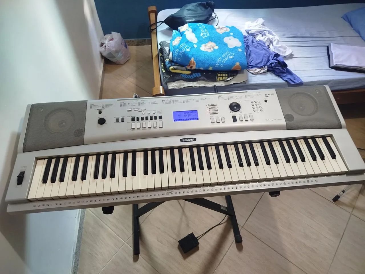 Piano digital DGX 230 - Foto 5