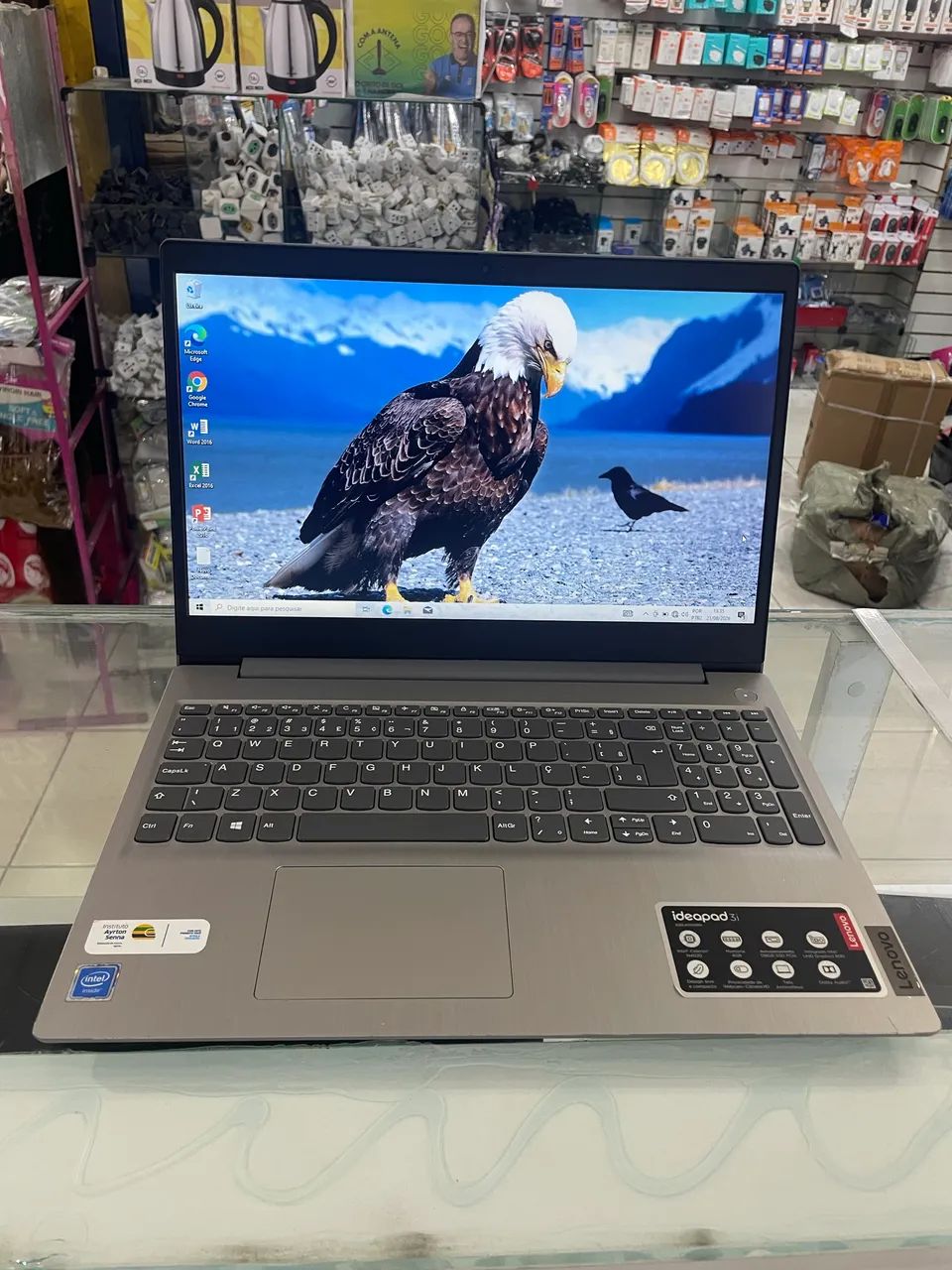 Notebook Lenovo Celeron 4GB SSD128GB 