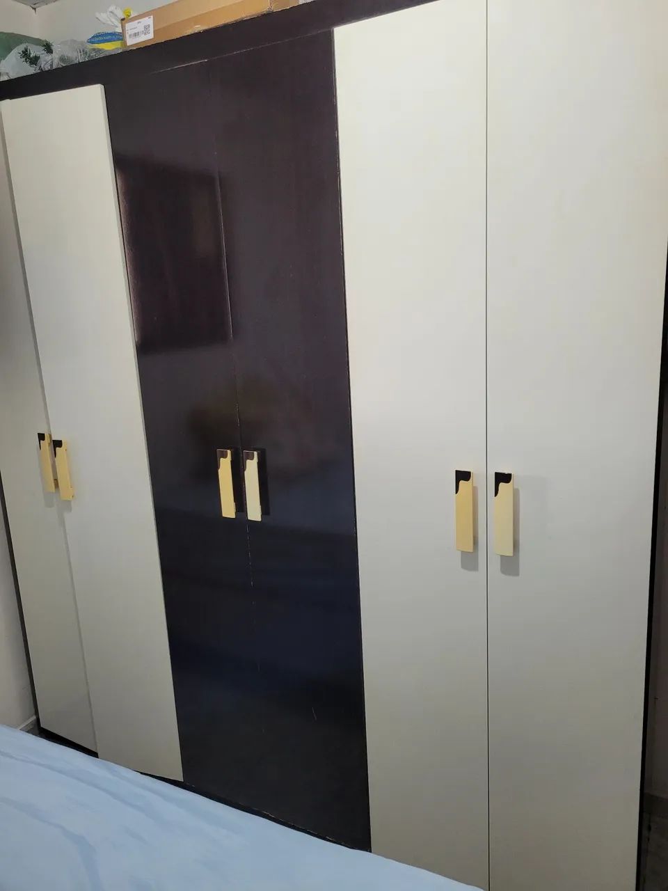 Guarda roupa 6 portas.  - Foto 2