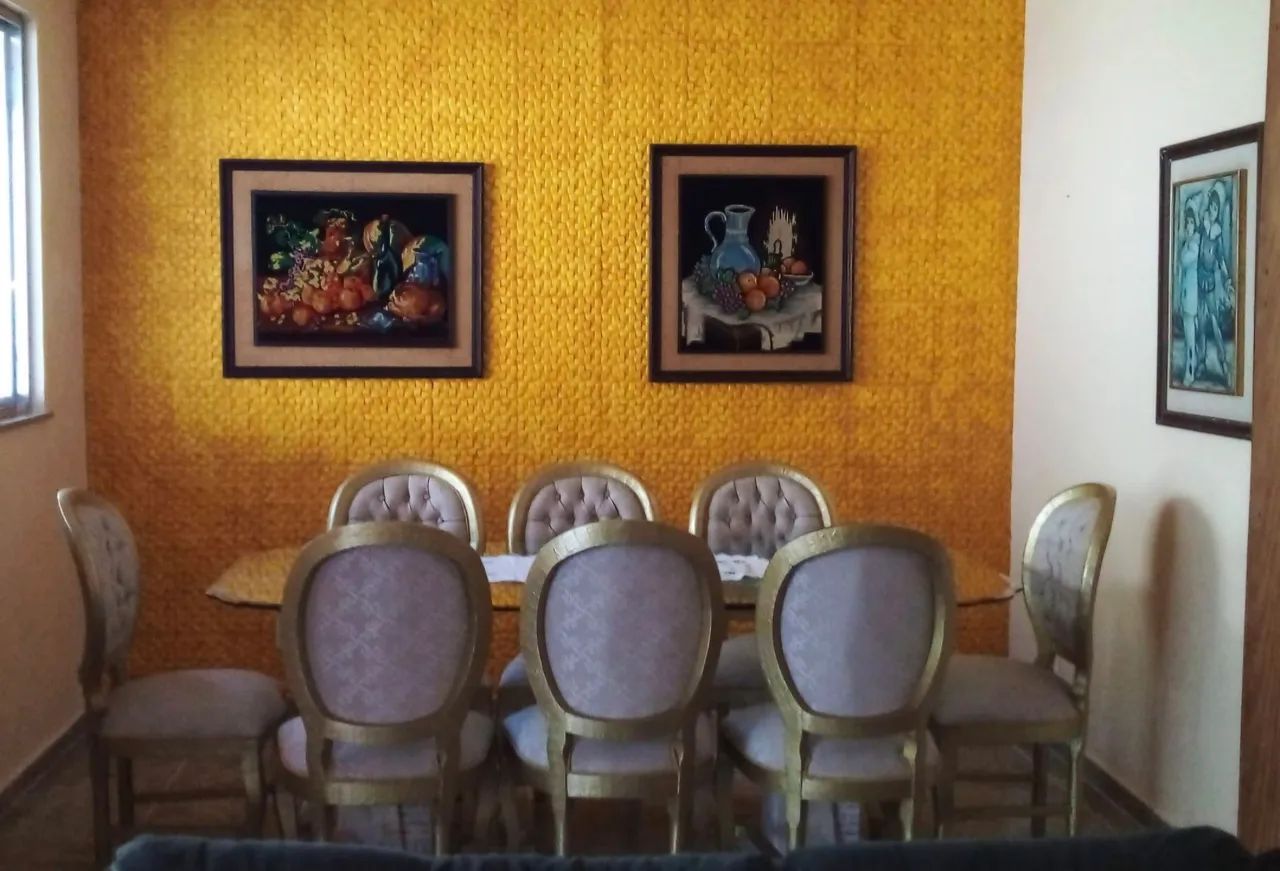 Mesa DE mármore e 8 cadeiras Luiz XV