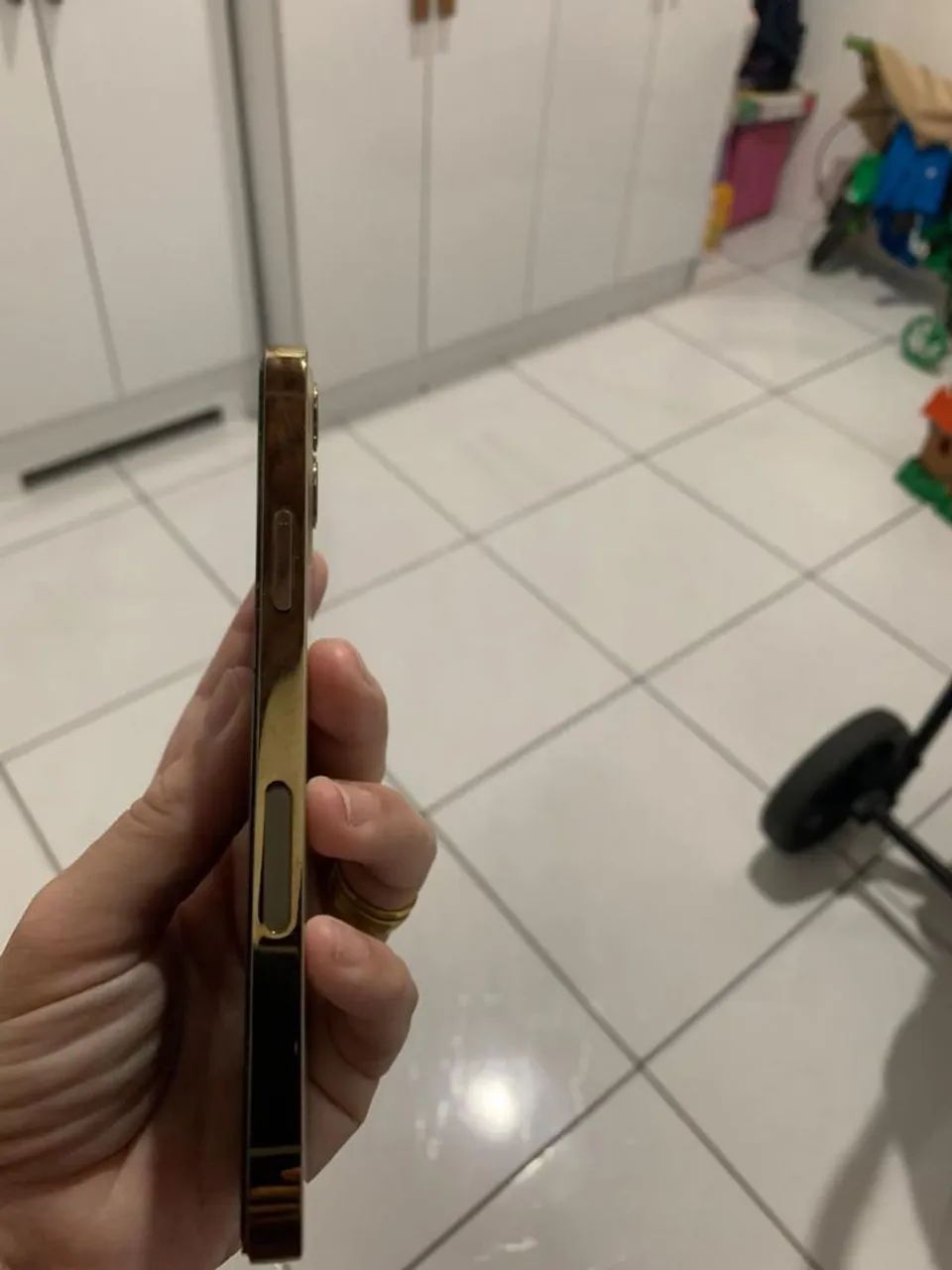 iPhone semi-novo 12 pro  - Foto 2