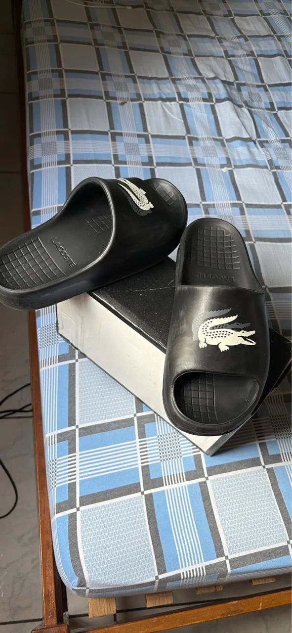 Chinelo slide 