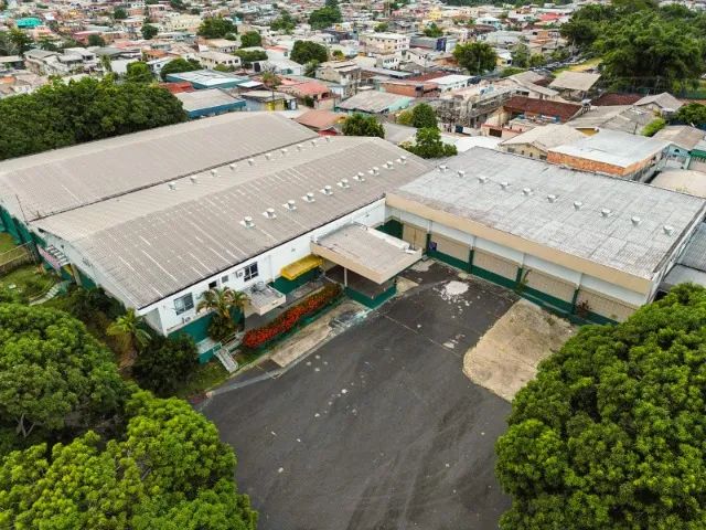 Condominio c/ 4 Galpões 4.055 Construídos e Terreno 8.6678m² no Dom Pedro / Documentado