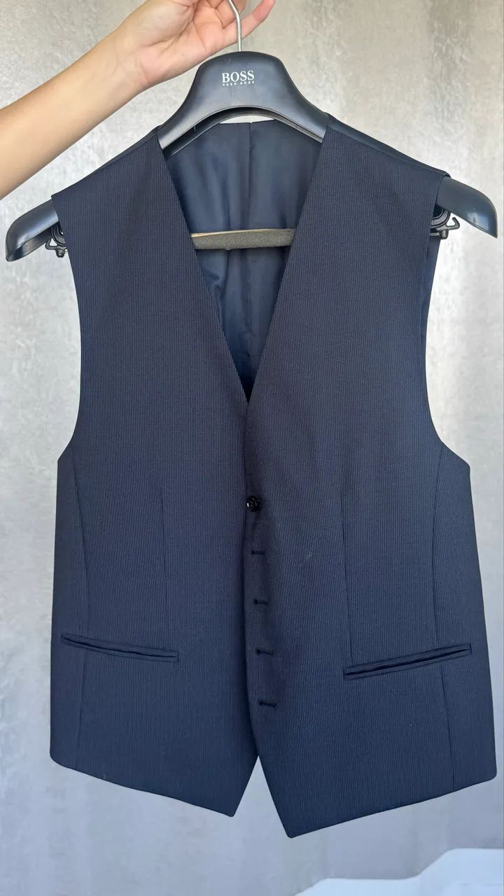 Terno completo Hugo Boss cor Azul marinho  - Foto 4