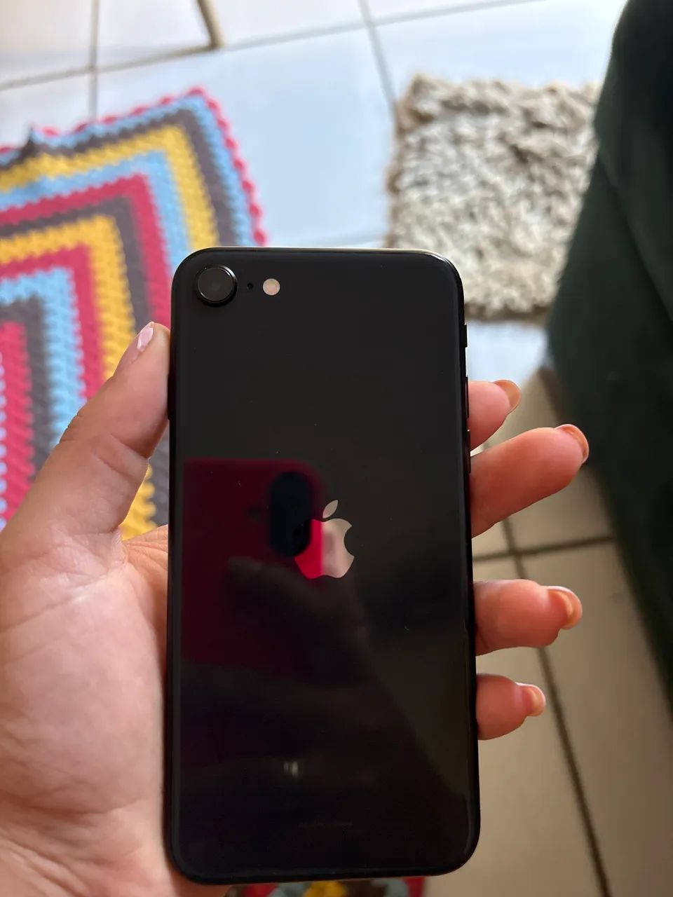 iPhone SE