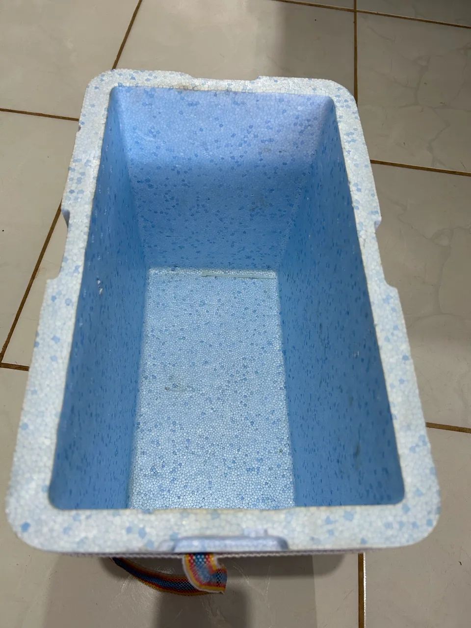 Caixa Térmica de Isopor Isoplast de 17 Litros - Foto 3